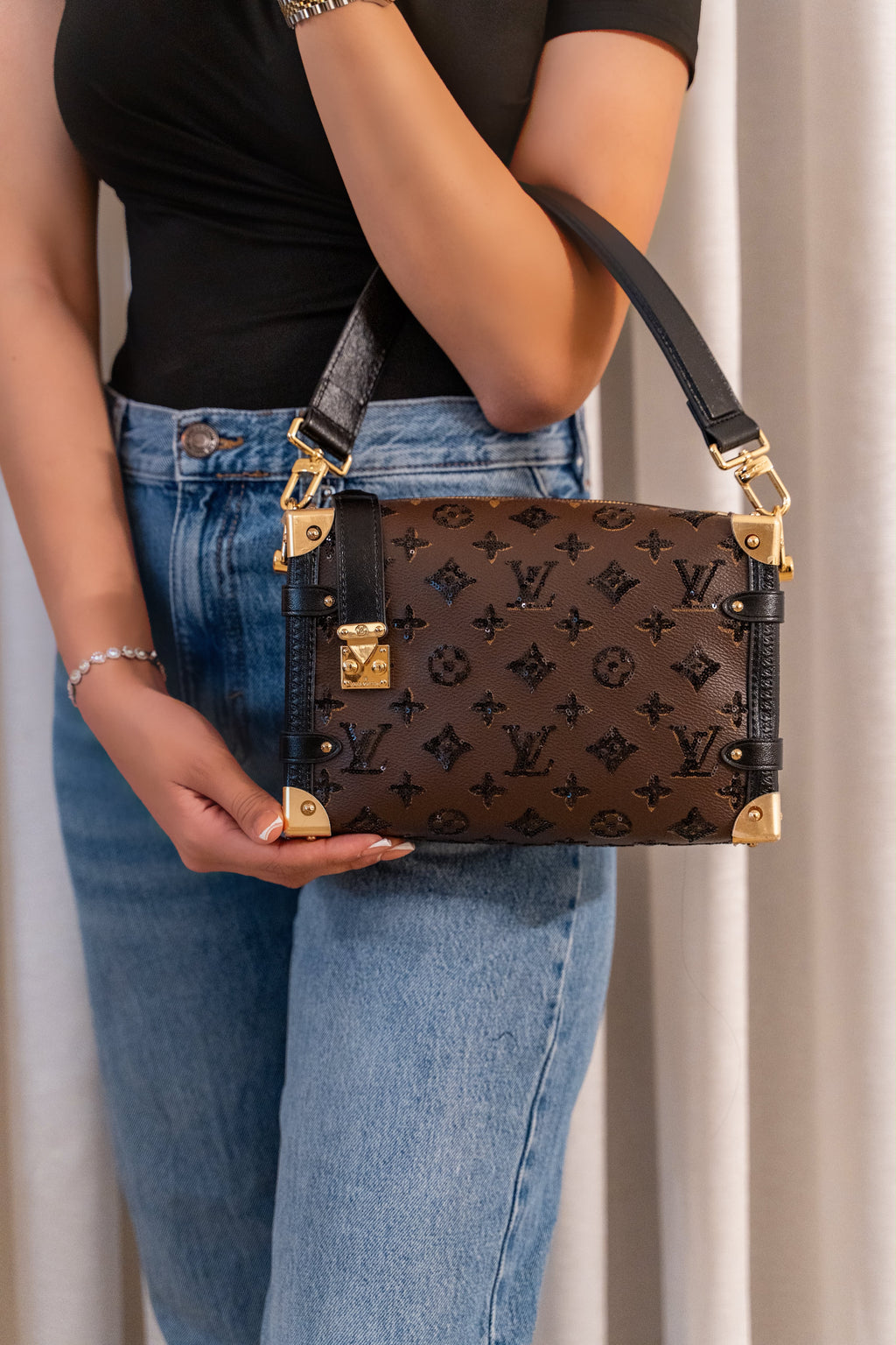 LV side trunk
